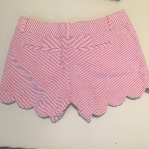 Lilly Pulitzer buttercup shorts - Picture 2 of 3